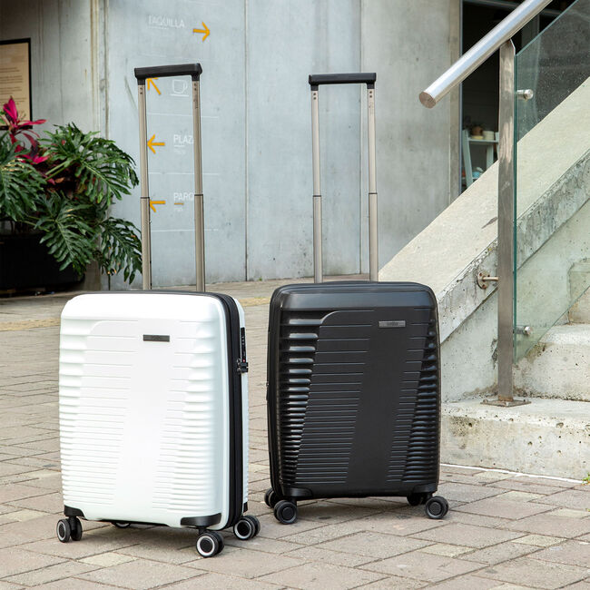 Maleta trolley pequeña color blanco - Traveler image number null